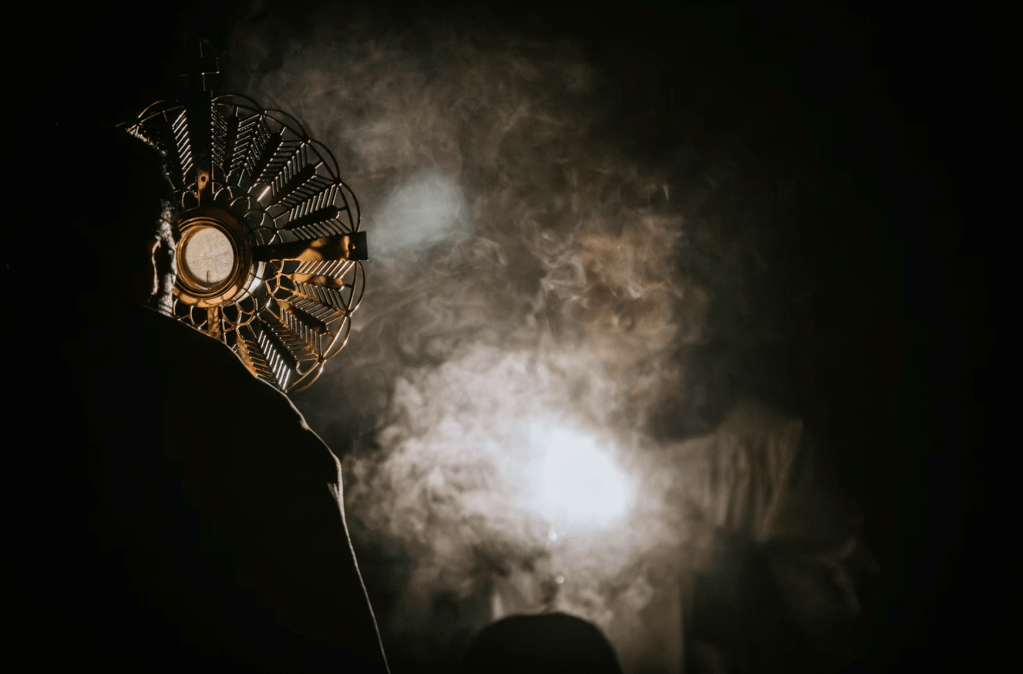 Pange Lingua/Tantum Ergo (Gregorian Chant): Latin Text, English Translation, and&nbsp;Meaning