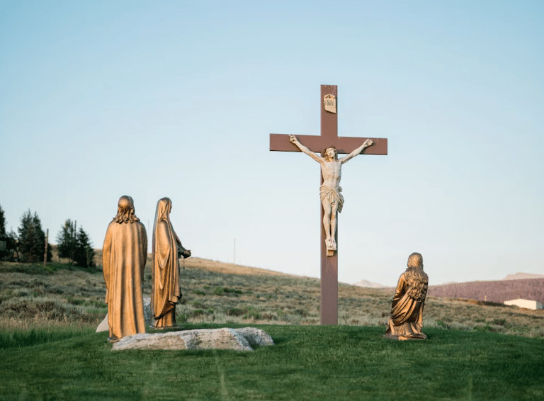 Adoro Te Devote (Gregorian Chant): Latin Lyrics, English Translation, and&nbsp;Meaning